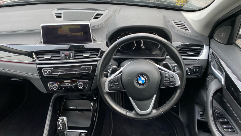 BMW X1 xDrive 20i xLine 5dr Step Auto Petrol Estate